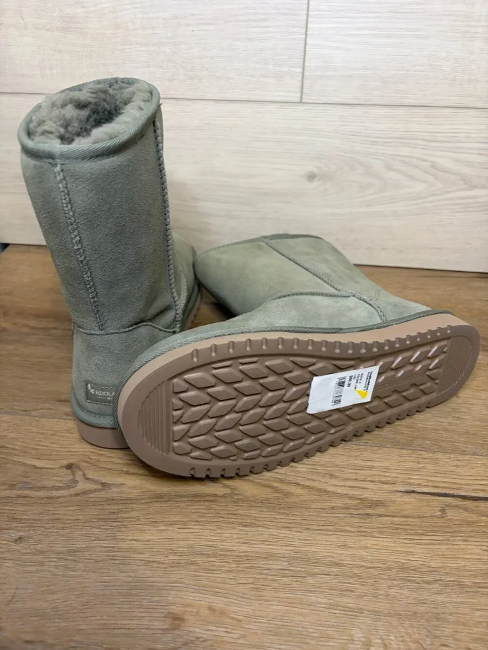 Koolaburra by UGG Womens Koola Short Boots Size 6